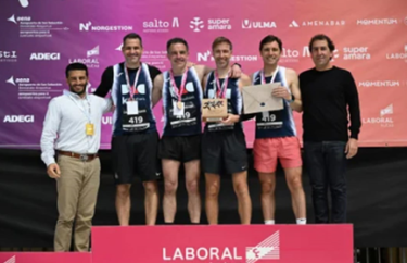 DAD-Kutxabank conquista el título en Finanzas y Seguros en la categoría masculina de la Carrera de Empresas